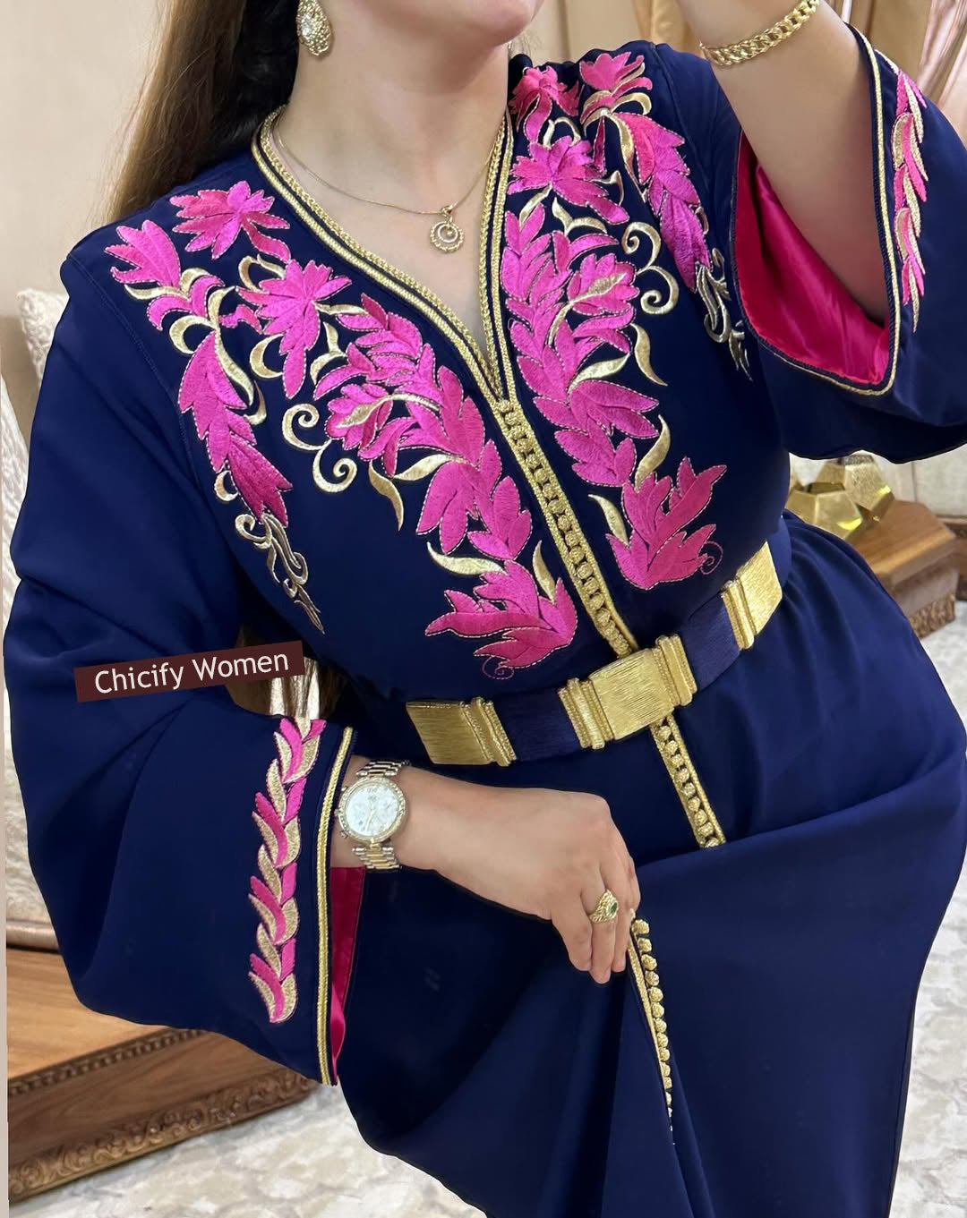 Classy Caftan Brodé