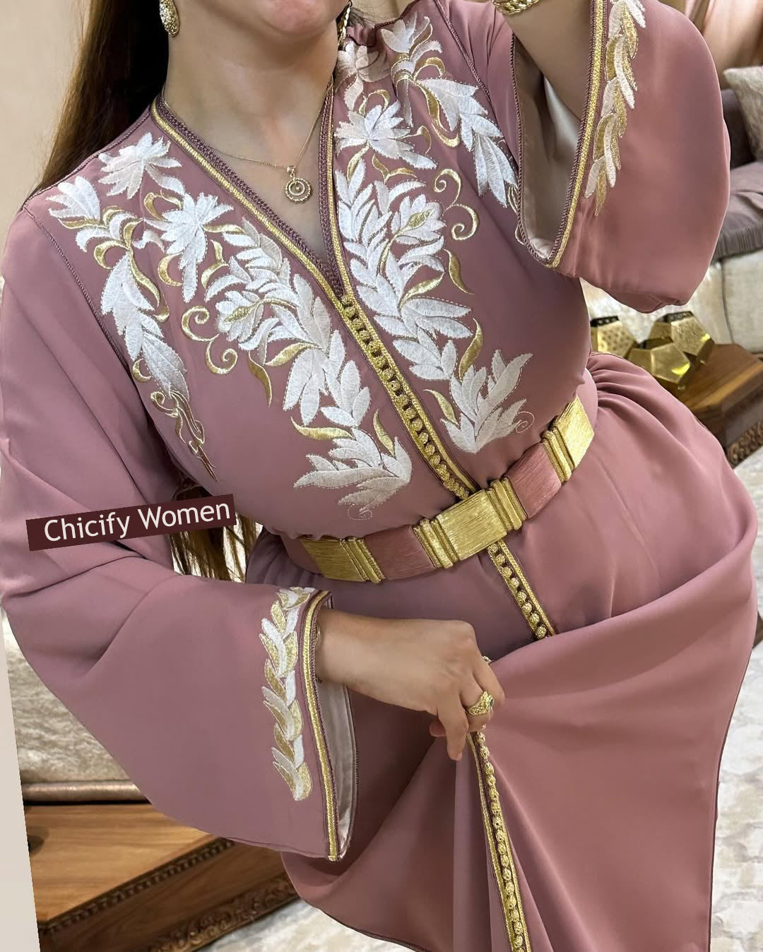 Classy Caftan Brodé